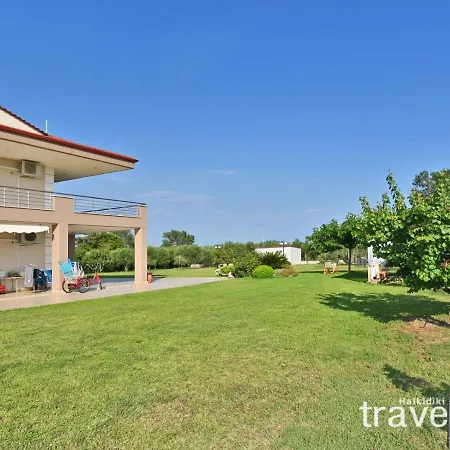 Iris By Rentalspro Services - Agios Mamas (Chalkidiki)