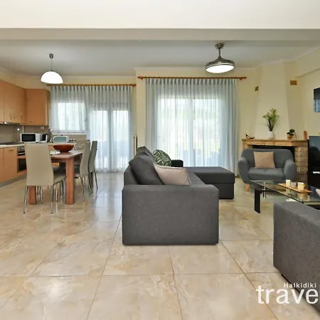 Villa Iris By Rentalspro Services -