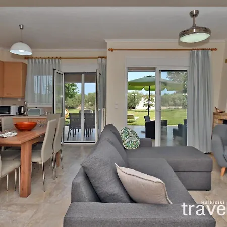 Villa Iris By Rentalspro Services -