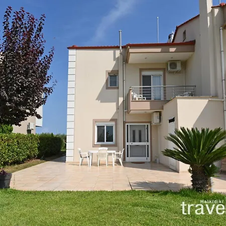 Villa Iris By Rentalspro Services - *