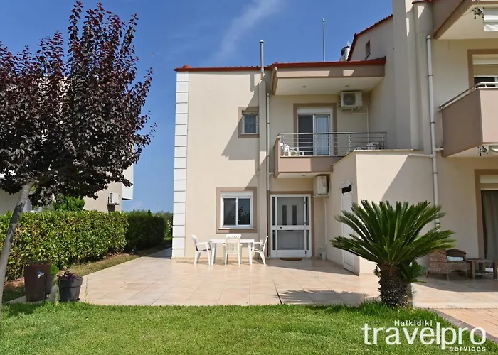 Villa Iris By Rentalspro Services - *