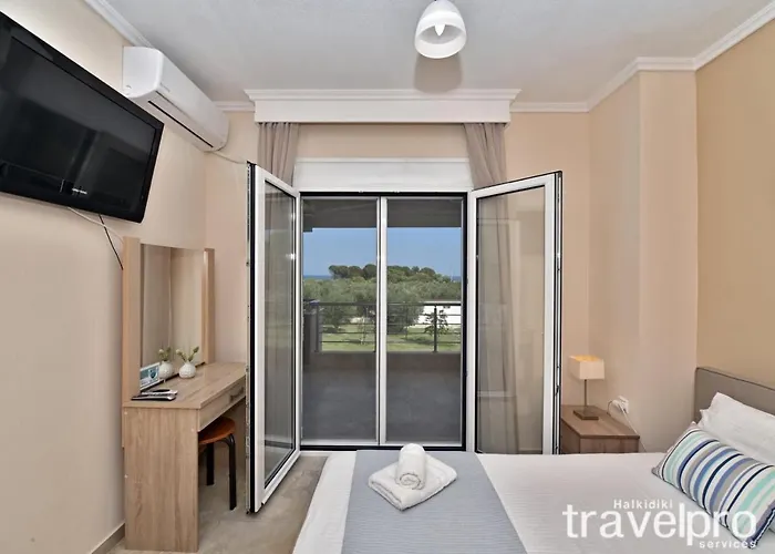 Villa Iris By Rentalspro Services - *