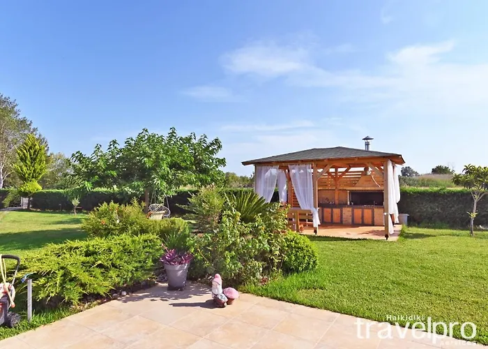 Villa Iris By Rentalspro Services - Ágios Mámas